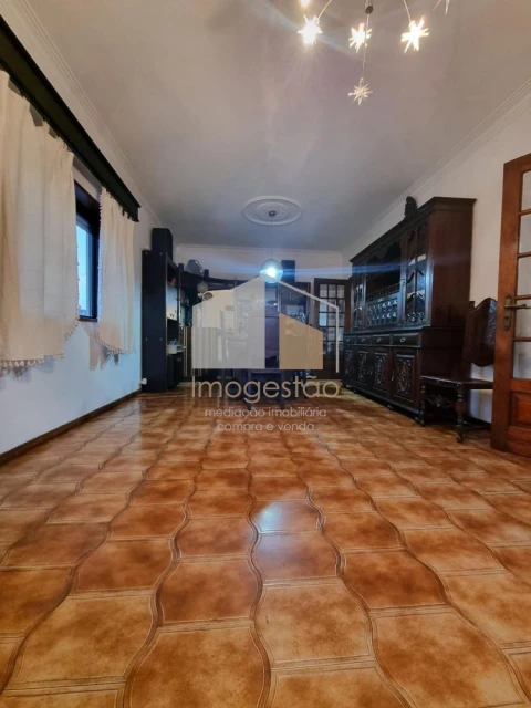 Moradia T3 para Venda em Darque