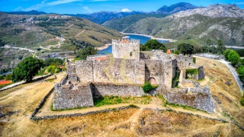 Terreno para Venda em Entre Ambos-Os-Rios, Ermida e Germil