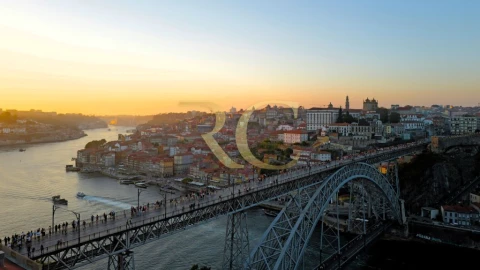 Apartamento T3 para Venda em Cedofeita, Santo Ildefonso, Sé, Miragaia, São Nicolau e Vitória