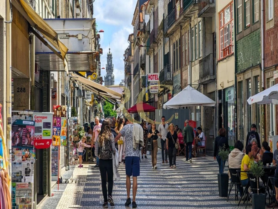 Apartamento T3 para Venda em Cedofeita, Santo Ildefonso, Sé, Miragaia, São Nicolau e Vitória Foto 9