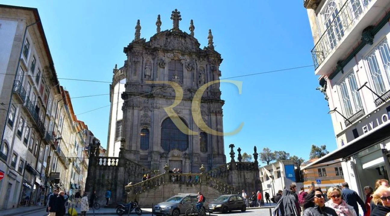 Apartamento T3 para Venda em Cedofeita, Santo Ildefonso, Sé, Miragaia, São Nicolau e Vitória Foto 13