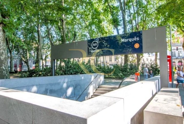 Apartamento T2 para Venda em Paranhos Foto 21