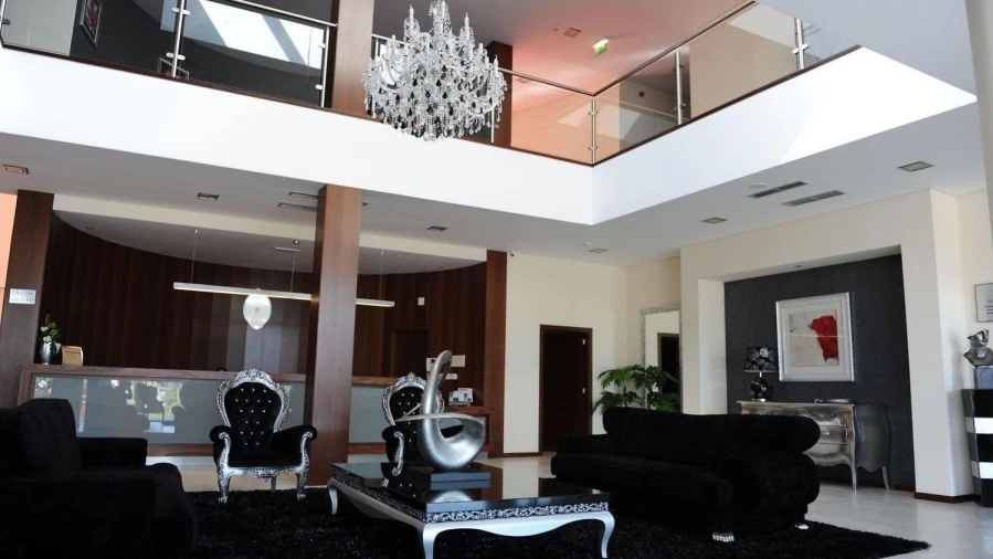 Loja para Venda em Sequeiros e Gradiz Foto 4