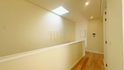 Moradia T4 para Venda em Cidade da Maia