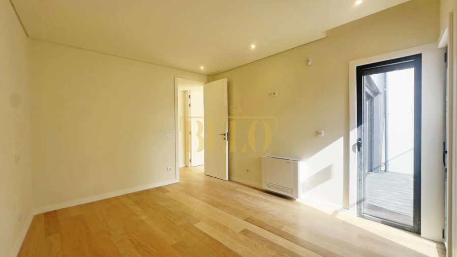 Moradia T4 para Venda em Cidade da Maia Foto 24