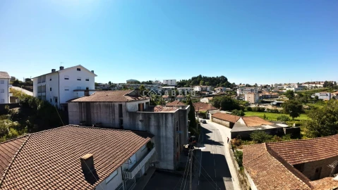 Loja para Venda em Freamunde