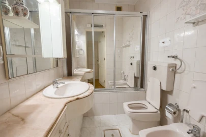 Apartamento T6 para Venda em Bonfim