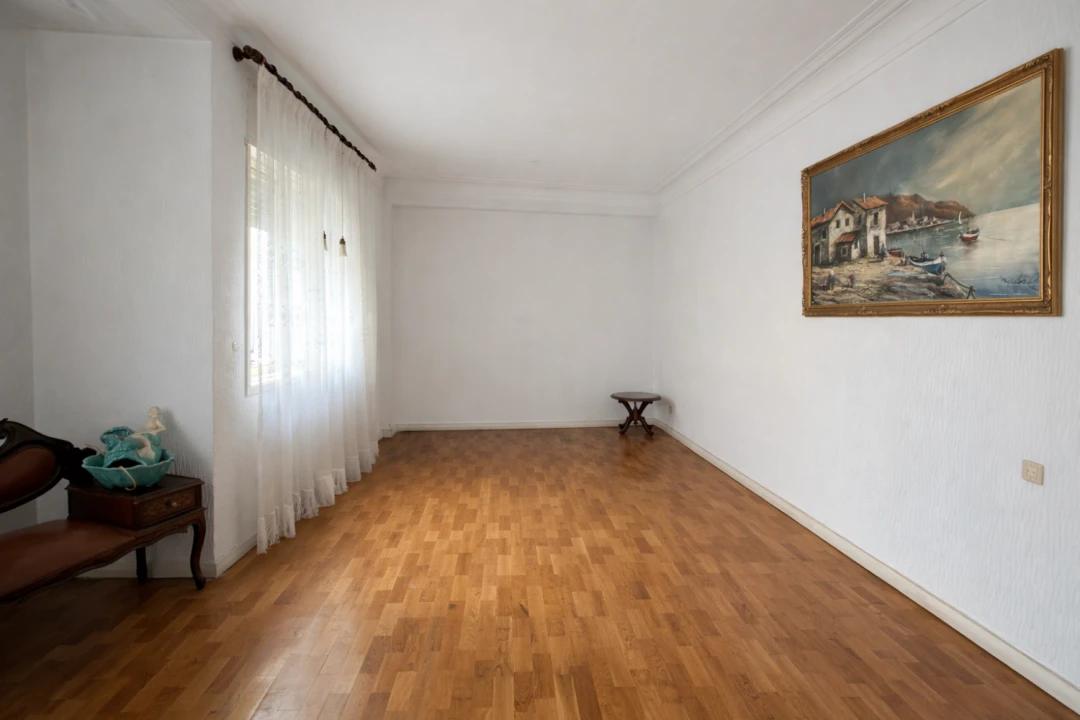 Apartamento T6 para Venda em Bonfim Foto 2