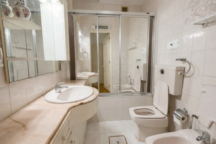 Apartamento T6 para Venda em Bonfim Foto 32