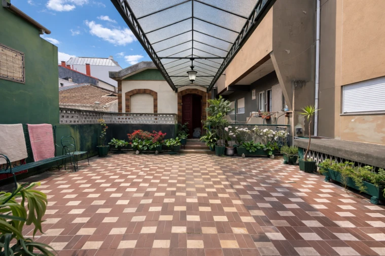 Apartamento T6 para Venda em Bonfim Foto 13