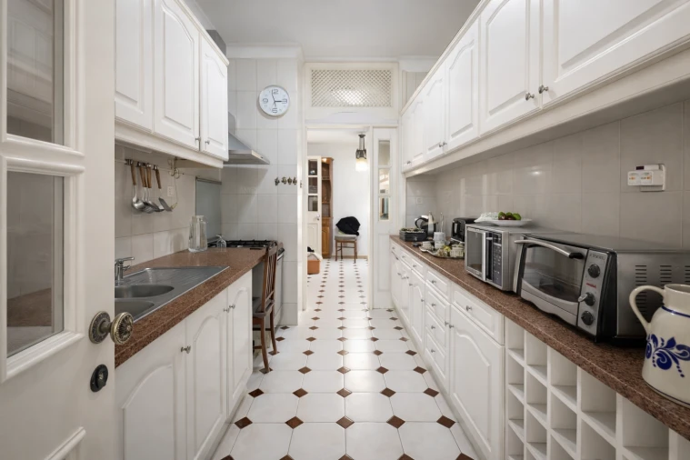 Apartamento T6 para Venda em Bonfim Foto 8