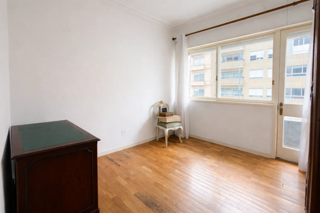 Apartamento T6 para Venda em Bonfim Foto 35