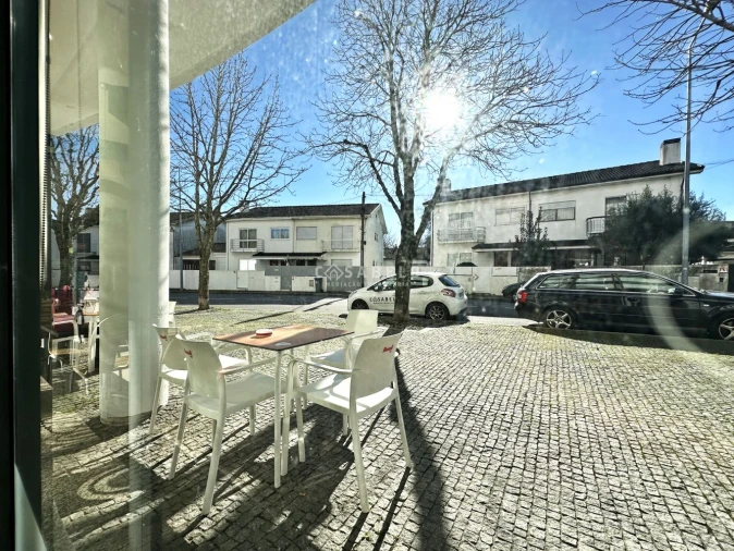 Loja para Trespasse em Cidade da Maia Foto 20