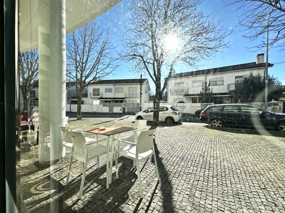 Loja para Trespasse em Cidade da Maia Foto 20