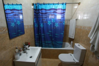 Moradia T4 para Venda em Gandra