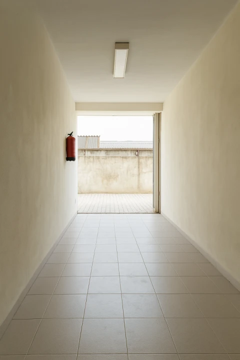 Loja para Venda em Coronado (São Romão e São Mamede)