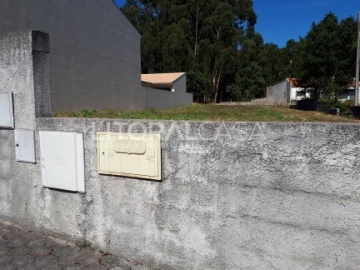Terreno para Venda em Esgueira