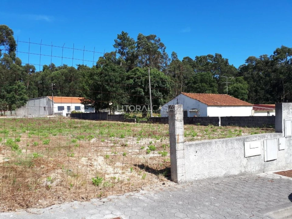 Terreno para Venda em Esgueira Foto 1
