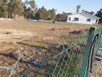 Terreno para Venda em Oiã