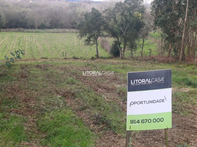Terreno para Venda em Eixo e Eirol Foto 3
