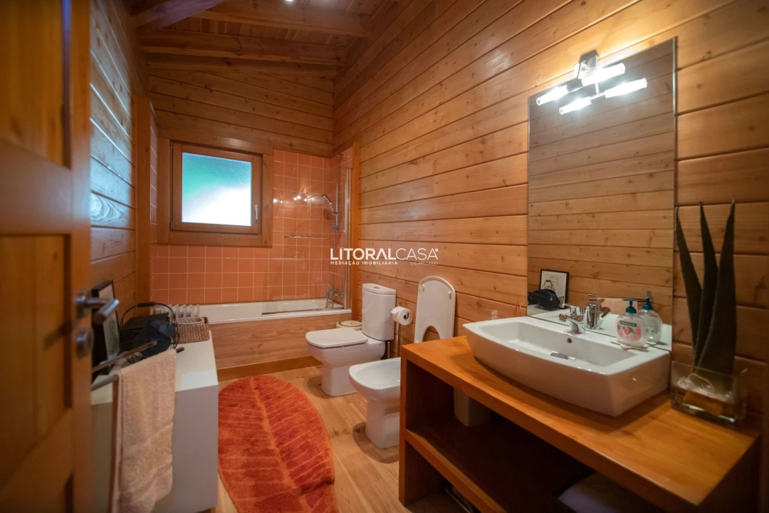 Quinta T4 para Venda em O. Azeméis, Riba-Ul, Ul, Macinhata Seixa, Madail Foto 10