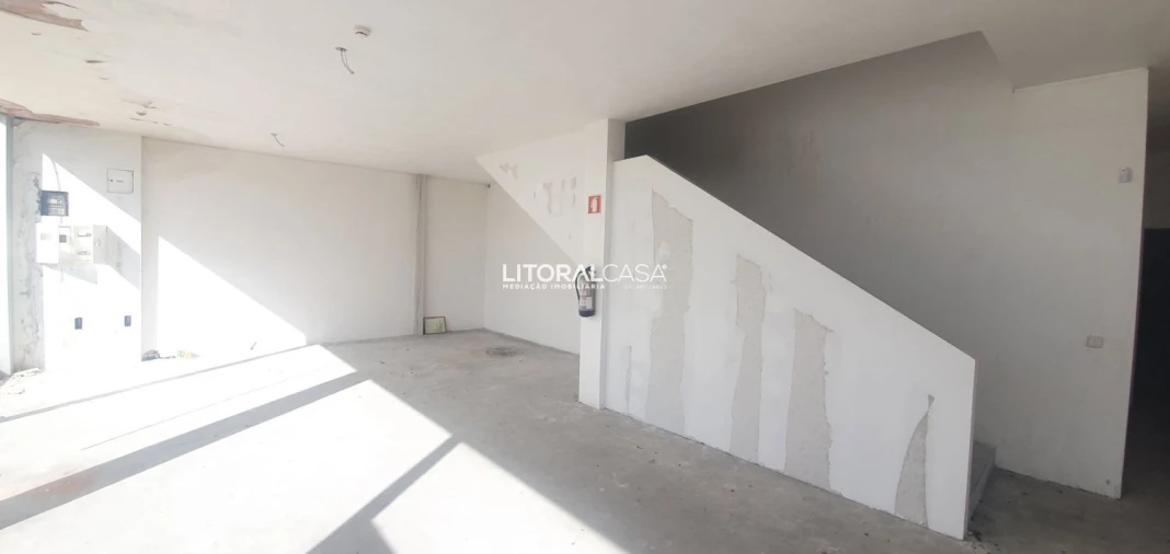 Loja para Venda em Águeda e Borralha Foto 11