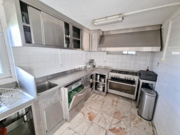 Loja para Venda em São João de Loure e Frossos