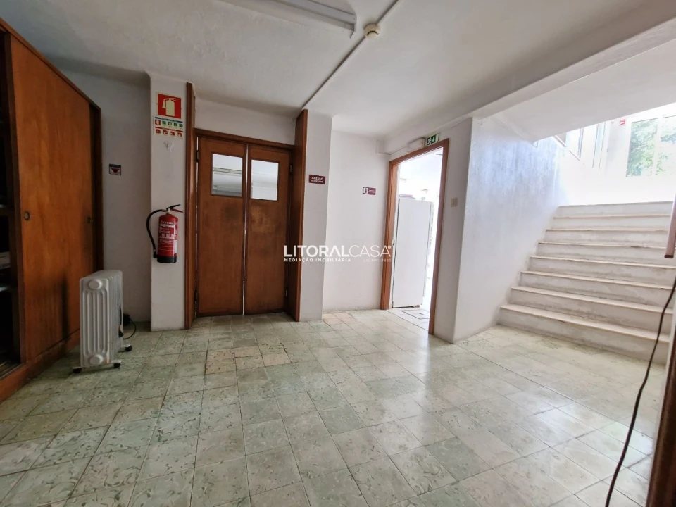 Loja para Venda em São João de Loure e Frossos Foto 20