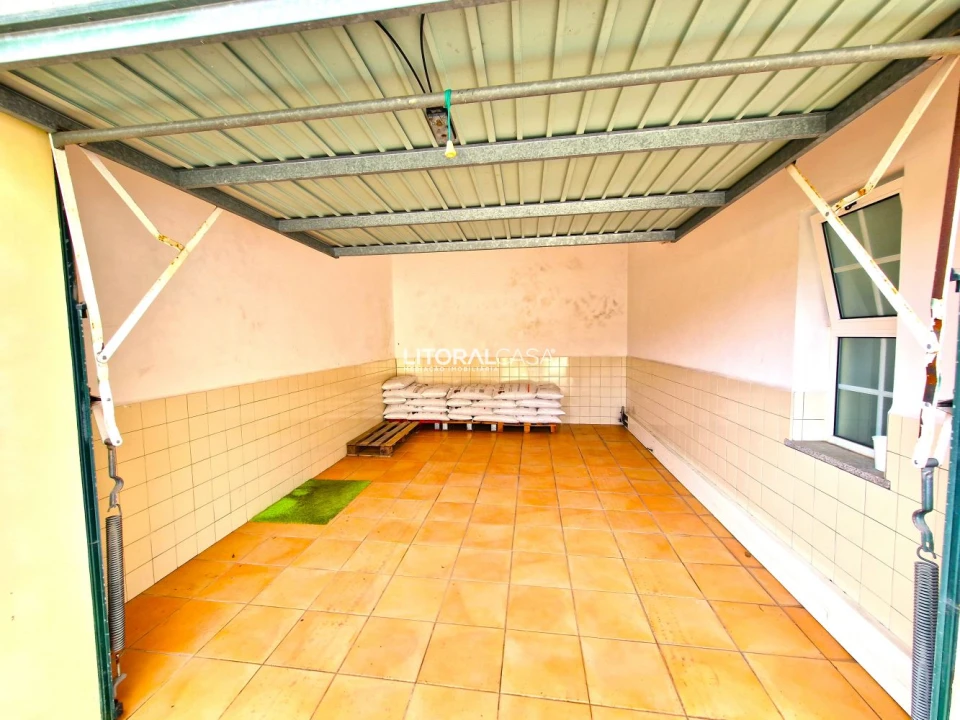 Moradia T4 para Venda em Santa Joana Foto 41