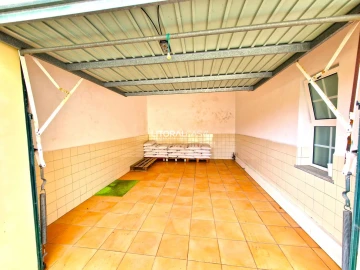 Moradia T4 para Venda em Santa Joana