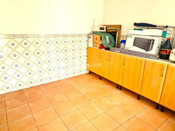 Moradia T4 para Venda em Santa Joana