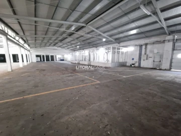 Loja para Venda em Sangalhos