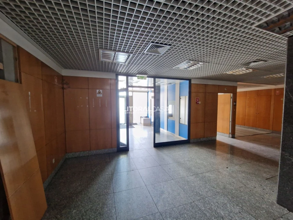 Loja para Venda em Gafanha da Nazaré Foto 4