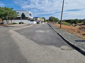 Terreno para Venda em Requeixo, Nossa Senhora de Fátima e Nariz
