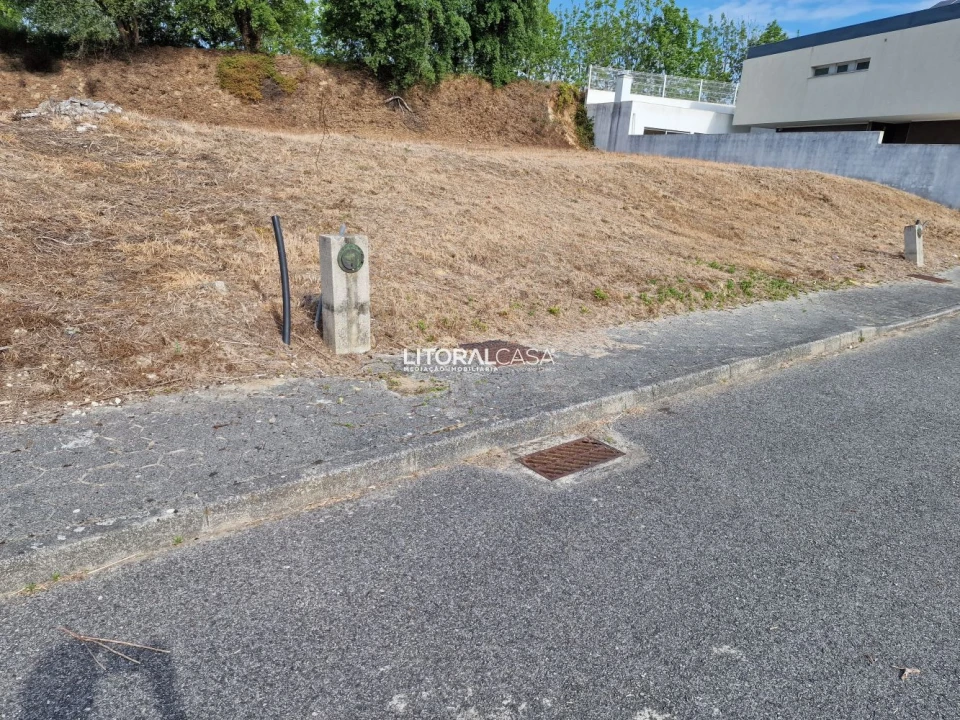 Terreno para Venda em Requeixo, Nossa Senhora de Fátima e Nariz Foto 17