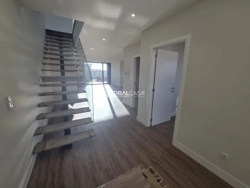 Moradia T4 para Venda em Aradas