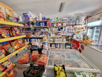 Loja para Trespasse em Canelas e Fermelã