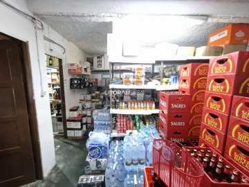 Loja para Trespasse em Canelas e Fermelã