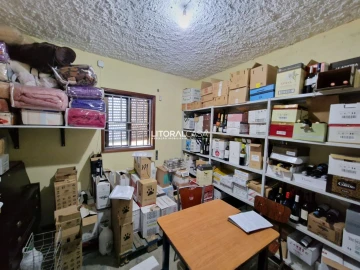 Loja para Trespasse em Canelas e Fermelã