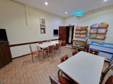 Loja para Trespasse em Canelas e Fermelã