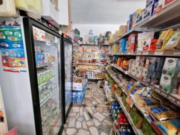 Loja para Trespasse em Canelas e Fermelã