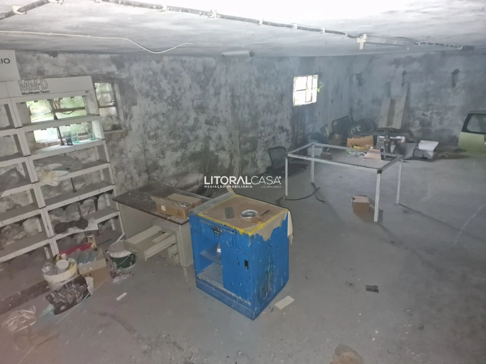 Loja para Venda em Eixo e Eirol Foto 13
