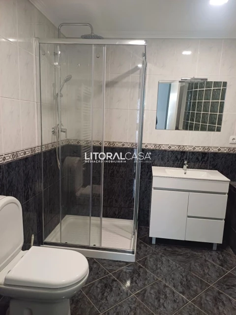 Moradia T4 para Venda em Cacia
