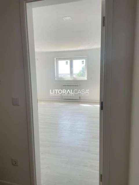 Moradia T4 para Venda em Cacia