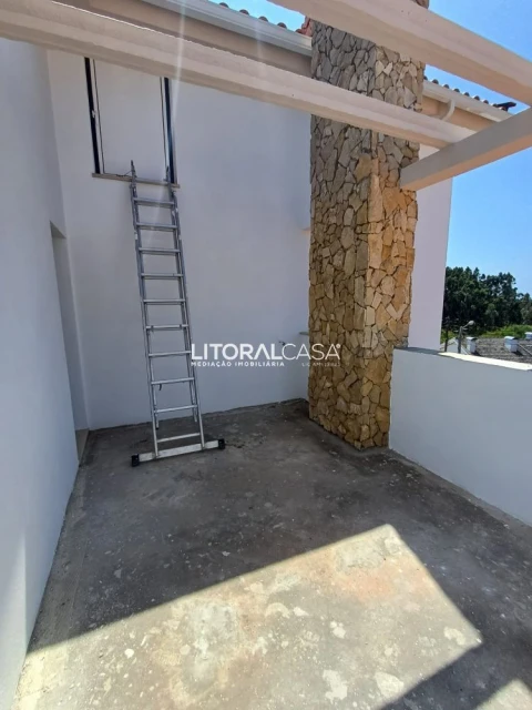 Moradia T4 para Venda em Cacia