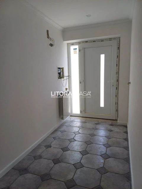Moradia T4 para Venda em Cacia
