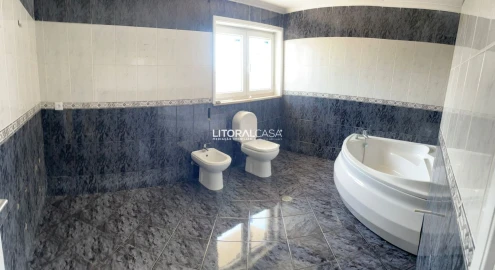 Moradia T4 para Venda em Cacia