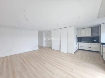 Apartamento T3 para Venda em Glória e Vera Cruz