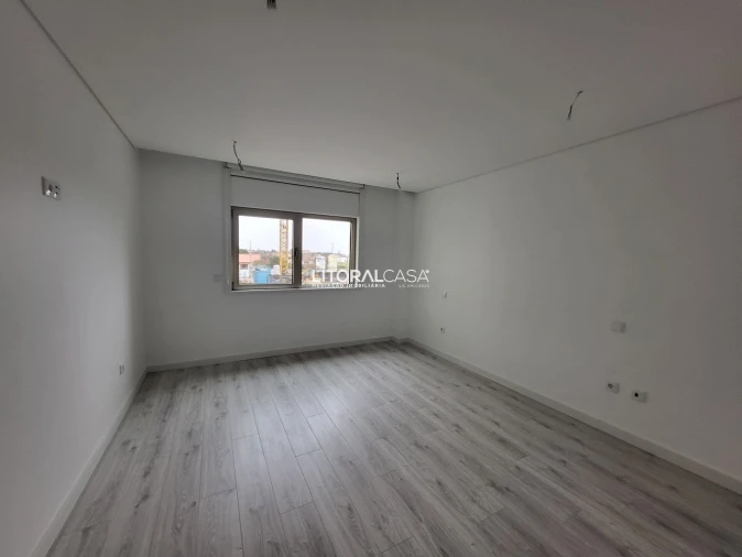 Apartamento T3 para Venda em Glória e Vera Cruz Foto 19