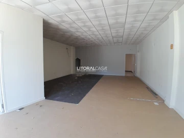 Loja para Venda em Oiã